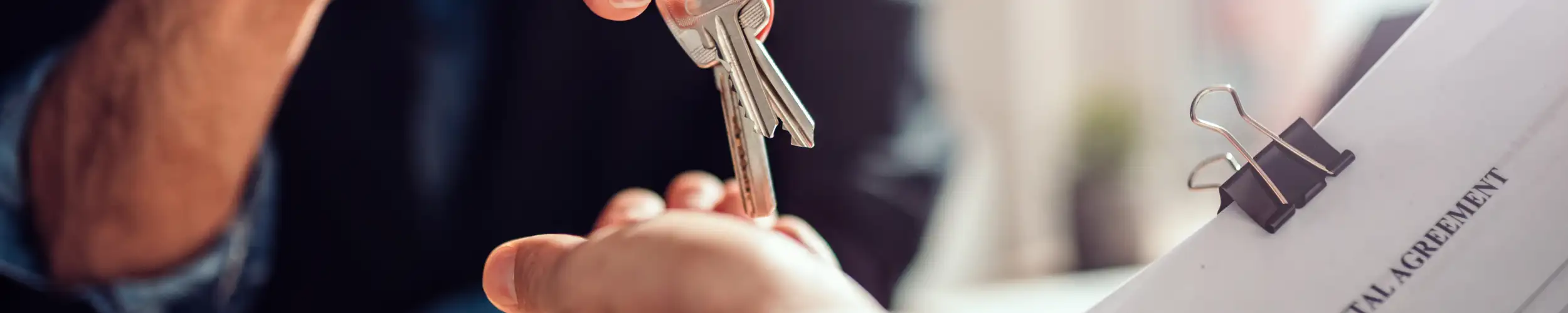 Landlord handing over keys